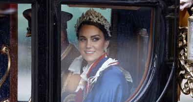 Katalin hercegné koronázási ruhája letarolta az internetet, még sosem volt ennyire gyönyörű