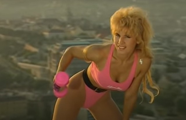 Miért menők még mindig a retró edzős videók?