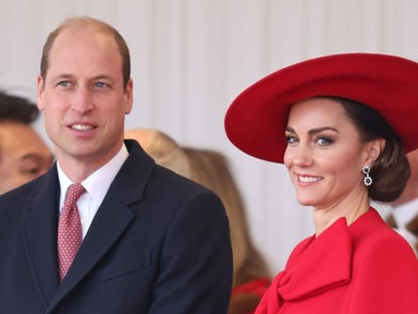 Na most kapaszkodj meg! Katalin hercegné pikáns jelmezben hódította vissza Vilmos herceget