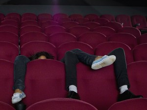 Egy csók és tied az ajándék mozijegy!