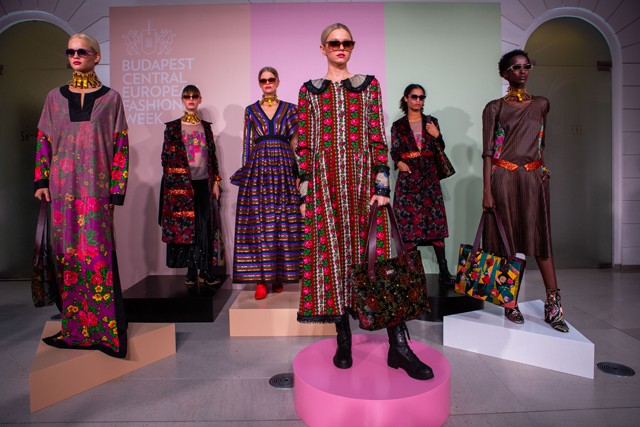 A divat az önkifejezés mellett szólhat kulturális értékek megjelenítéséről is: 10 éves a Romani Design