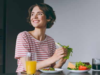 Kiderült erről a reggeli italról, hogy több ezer gént képes megváltoztatni a testedben