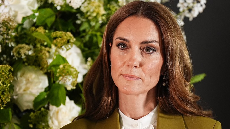 Katalin hercegné mesebeli összeállításban tért vissza a Buckingham-palota kertjébe