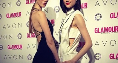 Interaktív Extra! - Tomboló sztárok, pózoló modellek, pink szőnyeges királynők