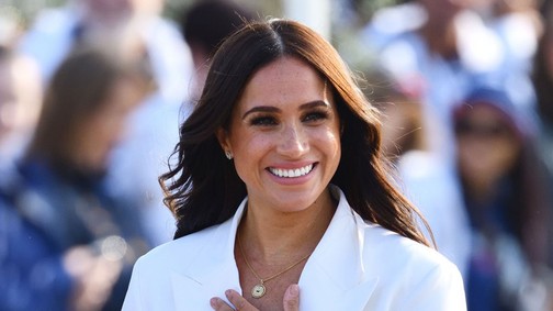 Meghan Markle elsöprő visszatérése: két év után hófehérben tért vissza Európába a kiugrott hercegné