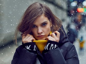 Palvin Barbi már felkészült a zimankóra