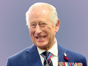 Elkészült Károly király legújabb portréja: az alattvalók azonnal kiszúrták, hogy valami nem stimmel rajta