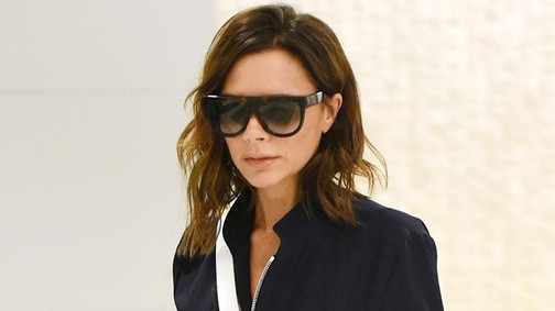 Hihetetlenül cuki a 15 éves Victoria Beckham az ősrégi prospektusban!