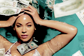 GLAMOURSZKÓP 2015. február