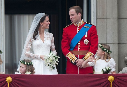 5 ikonikus fotó Katalin hercegnéről és Vilmos hercegről, amit ízekre szedett egy testbeszéd szakértő