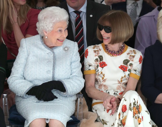 Erzsébet királynő Anna Wintour
