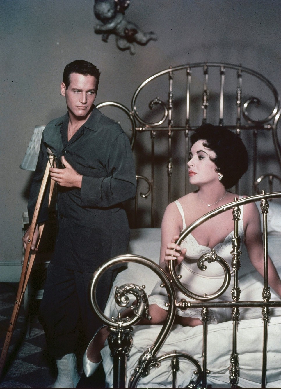 Elizabeth Taylor és Paul Newman a Macska a forró bádogtetőn főszerepeiben