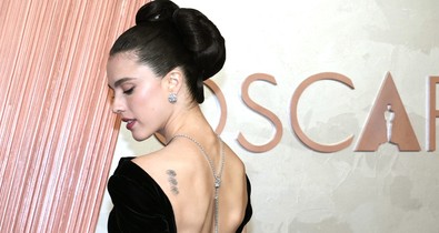 6 kísértetiesen szép rejtett utalás, amit nem biztos, hogy észrevettél az Oscar-gála vörös szőnyegén