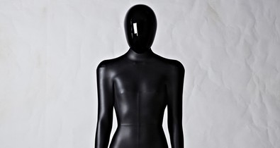 Most már csak az ördög visel Balenciagát?