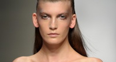 Újabb botrány a divathéten: anorexiás modellek a kifutón