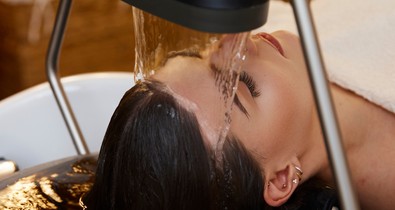 Wellness a hajnak, feltöltődés a léleknek – ezért a japán Head Spa kezelésért rajong most mindenki
