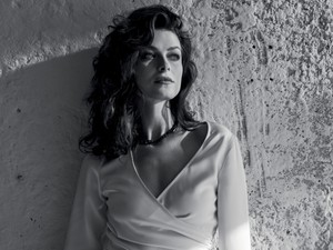 „Hosszú út vezetett a beteljesülésig” - A Király című sorozat színésznőjével, Bíró Panna Dominikával beszélgettünk