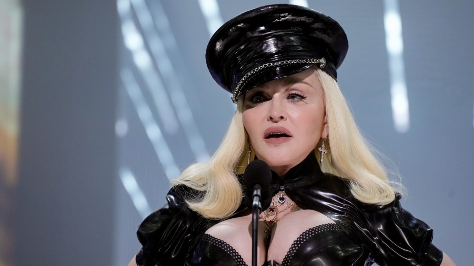 Madonna vérig sértette a rajongóját, de borzasztóan sajnálja, ami történt