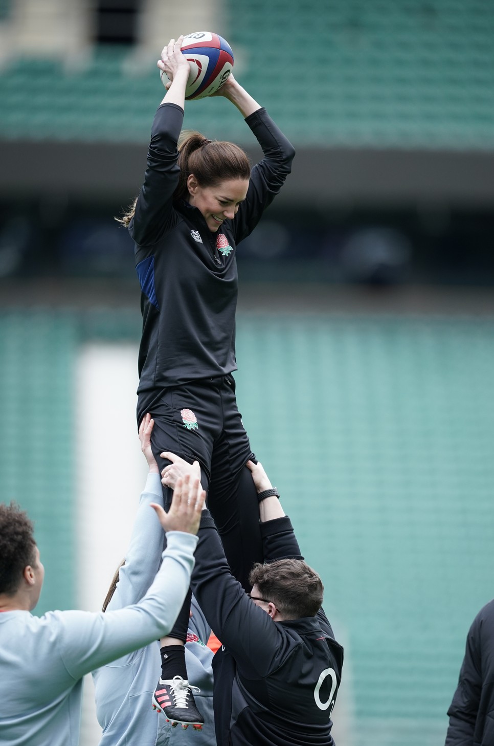 Katalin hercegné a Twickenham Stadiumban edzett a csapattal