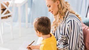 Ilyen ma Magyarországon egyedülálló anyaként örökbefogadni egy gyereket