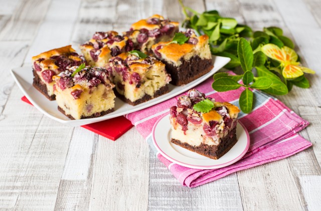 A nap fénypontja: mennyei meggyes kavarós