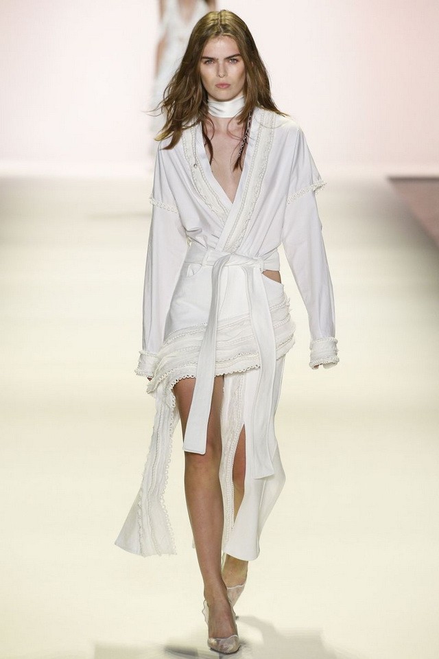 Tavasszal köntösben is kimehetsz az utcára