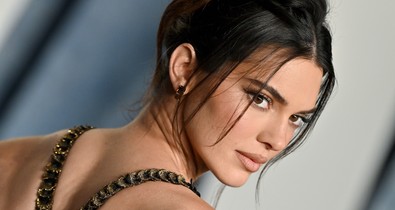 Kendall Jenner áttetsző ruhája a legfurcsább, amit valaha láttunk