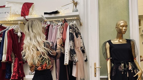 Ezen a héten az ASBOTH márka alapítója mutatja be a gardróbtitkait