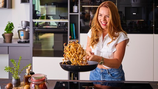 Rácz-Gyuricza Dóra 200 fokon könyve ismét elérhető