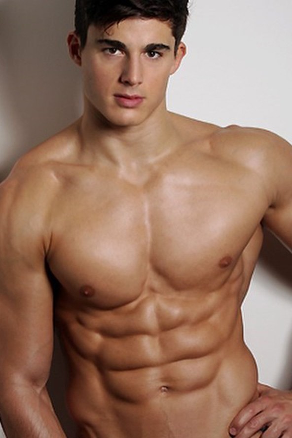 pietro boselli, armani, modell, férfi modell, kampány, matektanár, matematika