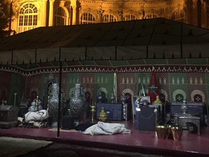 Nagyszabású divatbemutatóval nyitja meg kapuit a mai napon a Marokkói Kulturális Hét a Vajdahunyad várában 