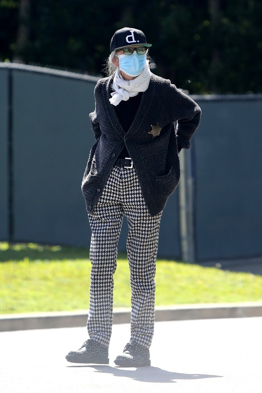 A legkúlabb karanténstílust Diane Keaton szolgáltatja