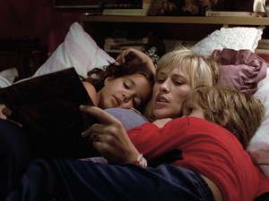 Meddig fogsz még a gyerekeddel aludni?! - Miért kellene szégyellnem, hogy együtt alszunk?