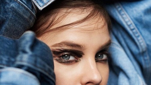 Magyar-magyar csúcstalálkozó a Vogue-ban: Palvin Barbi főszereplésével