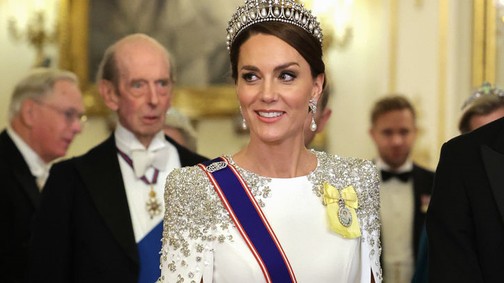 Katalin hercegné áttetsző meztelenruhája maga a megtestesült elegancia, ritkán látni ilyen pikáns darabban