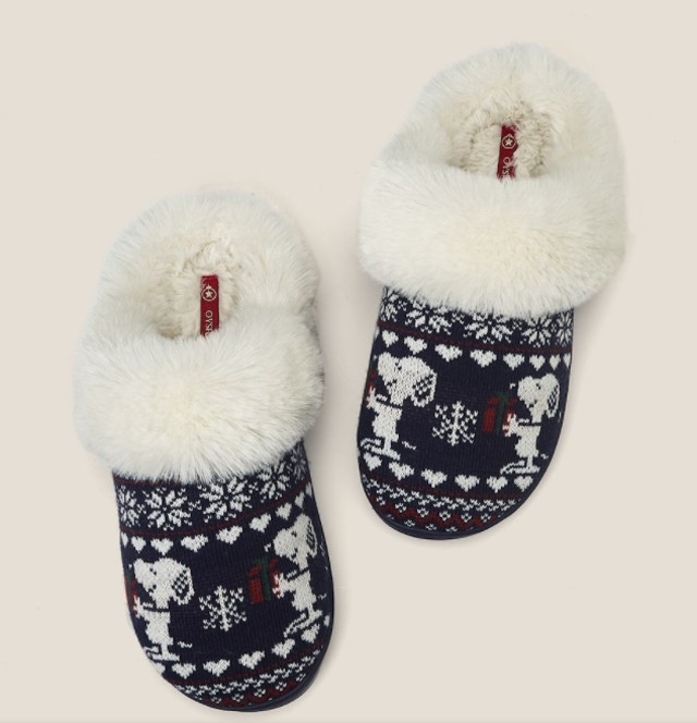 Papucs OYSHO 7995 Ft