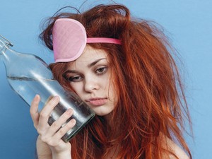 Hogyan szüntesd meg a másnaposságot csupán 11 perc alatt?