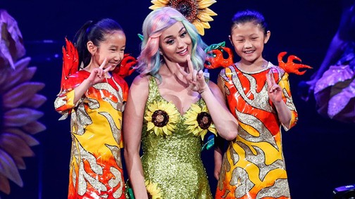 Tök jó ötlet volt Kínába vinni a bugyishow-t, Katy Perry-t se akarják beengedni az országba