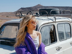 Szigeti Zsófi még idegen autók tetején is táncolt Marokkóban