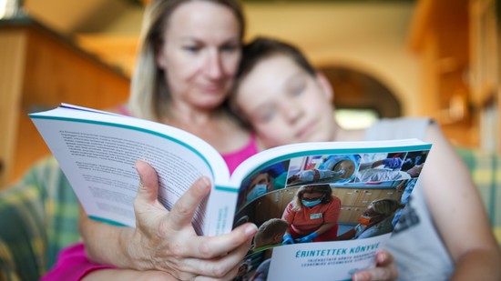Megsemmisülés, kiszolgáltatottság, félelem: ezek a legmeghatározóbb érzések, amikor kiderül, hogy egy gyermek daganatos beteg