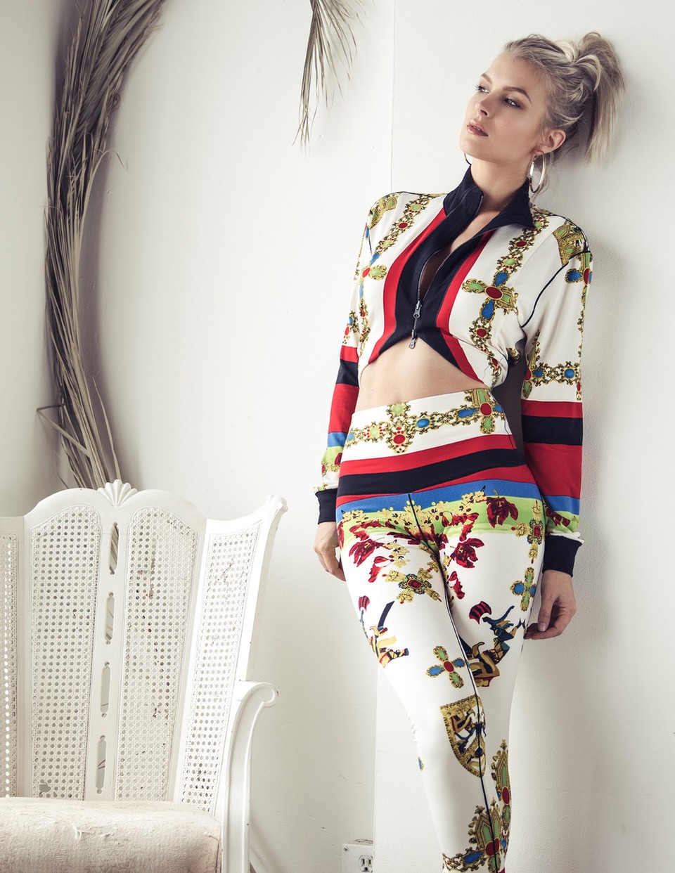 “Szeretem azokat a nőket öltöztetni, akik büszkék magukra” - Interjú Eva Varro, amerikai magyar divattervezővel