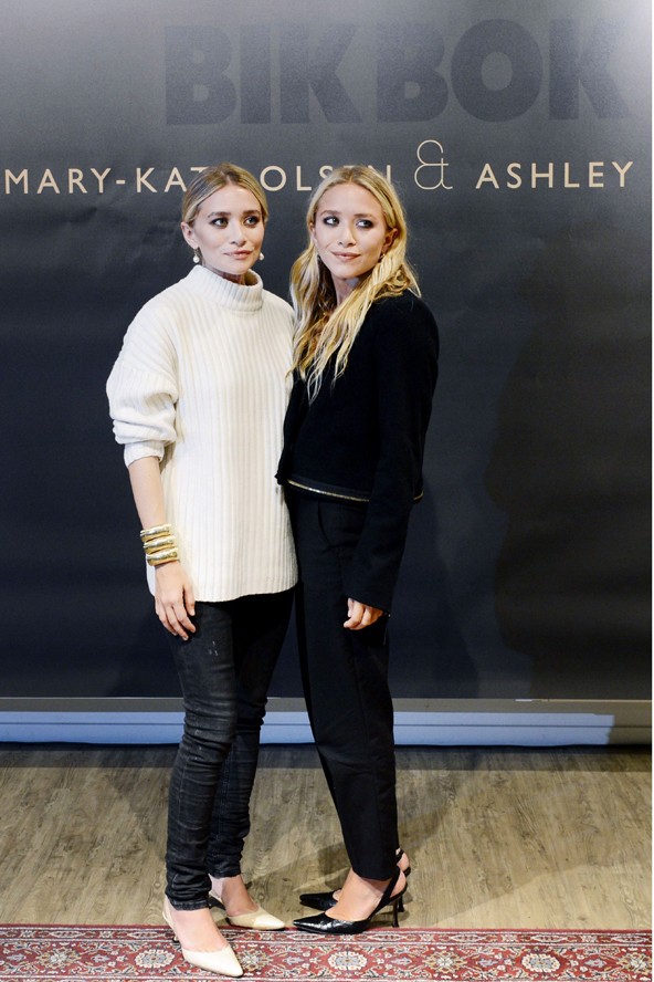 Mary-Kate, Ashley Olsen