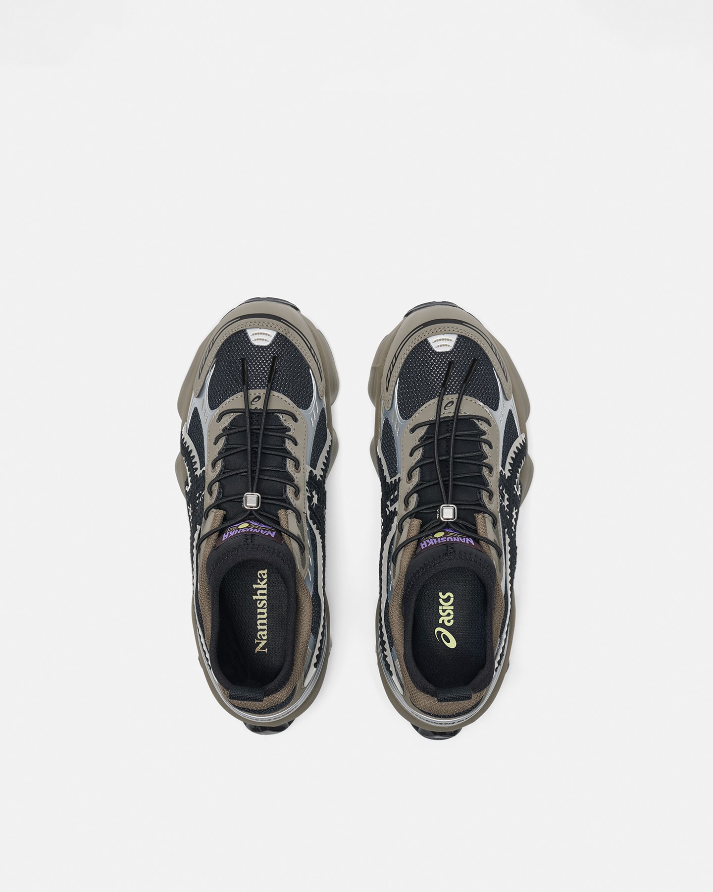Nanushka X ASICS modell