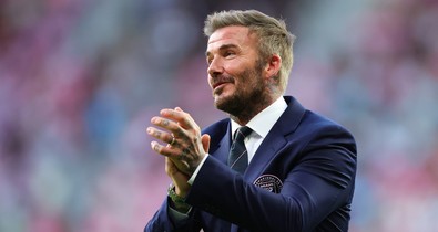 Hírességek lepték el Budapestet, David Beckham egy sorozatsztárral és egy zenei ikonnal szurkolt