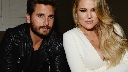 A Kardashian testvérek pofozkodással köszöntötték Scott Disick-et születésnapján!