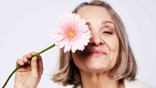 Így segíti a Tesco a nőket a változókor útvesztőjében