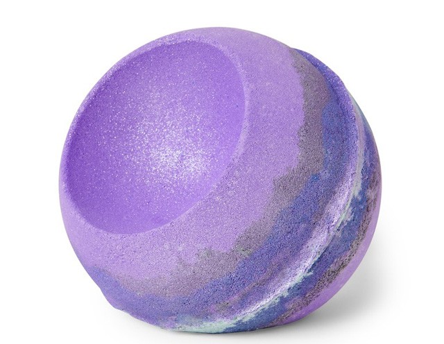 A fürdőkádadban csobban az Ariana Grande által ihletett fürdőbomba