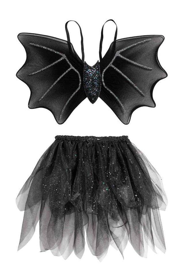 Denevér jelmez H&M 3990 Ft helyett 3192 Ft