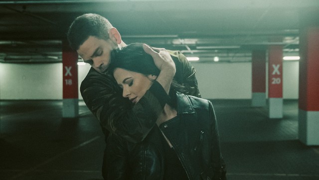 KLIPPREMIER! Lola erotikus kortárstánccal mutatja be új dalát!