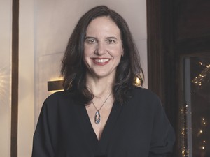 A magyar dizájncég hihetetlen útja, amely a világon szinte egyedüliként gyárthat Swarovski csillárokat